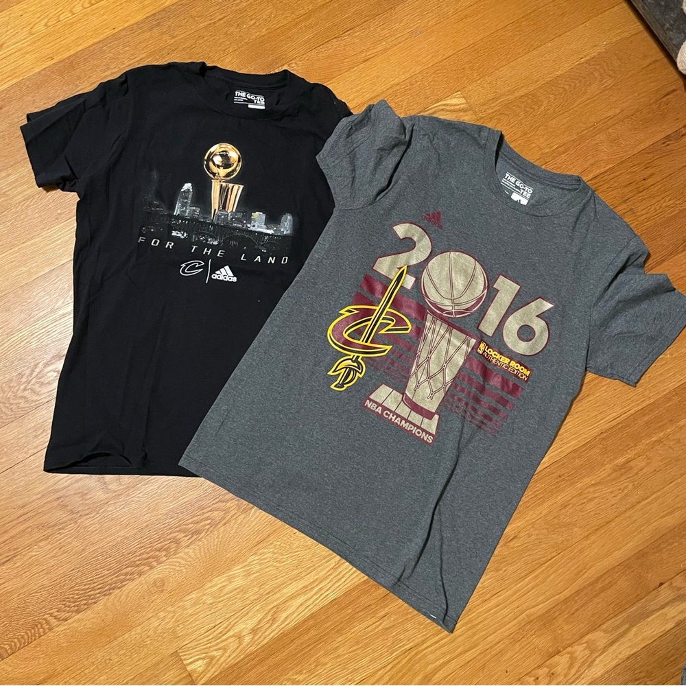 2 ADIDAS CAVALIERS 2016 Championship Tee shirt Small Black Heather Grey